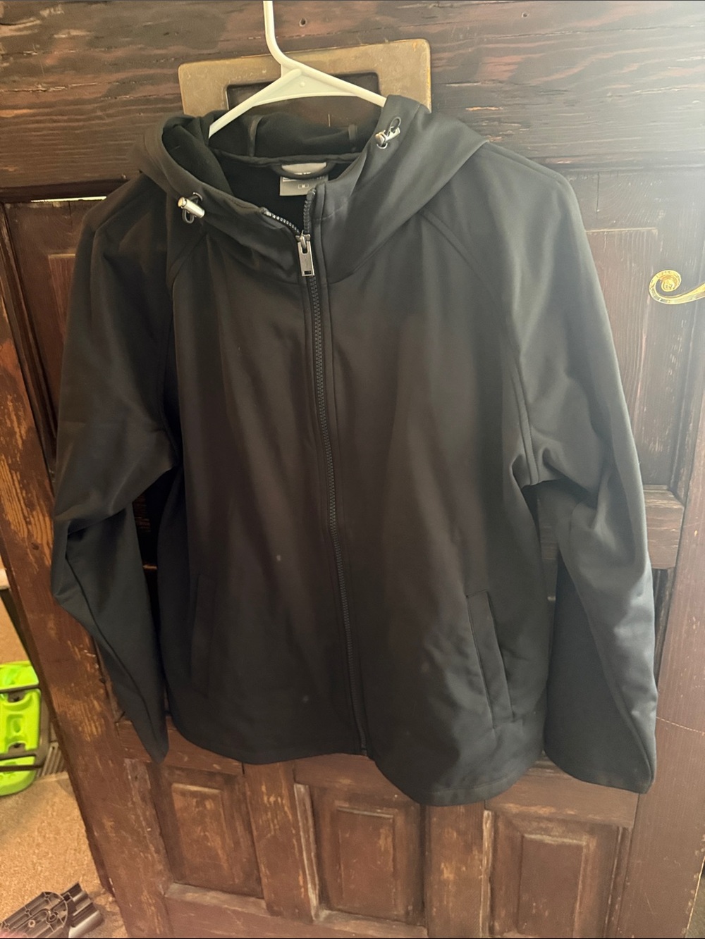 32 Degrees Black Hooded Softshell Jacket
